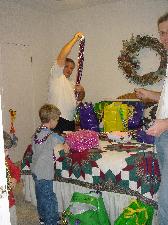 2005-02-12 -Beads-Home-0.JPG